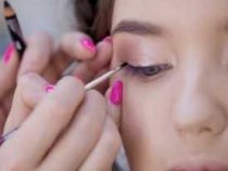 Online Course Diploma in Make Up Trainer