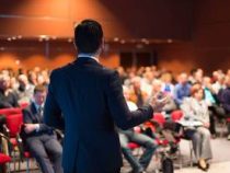 Online Course Certificate in Public Speaking & Presentation Skills